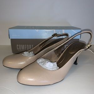 NWT LifeStride Taupe Paris Slingback Sz 8W